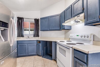 9911 Birch Field Dr, San Antonio, TX 78245 - photo 4