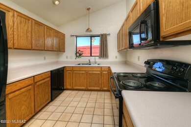 VANDER BIE KITCHEN WITH VALTED CEILING