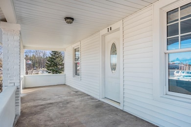 2_Front Porch