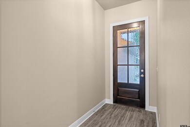 1703 Skidmore Ln, Tyler, TX 75703 - photo 5