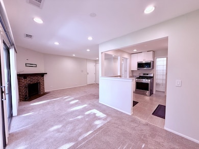 70 Margate Ct unit C2, Schaumburg, IL 60193 - photo 5