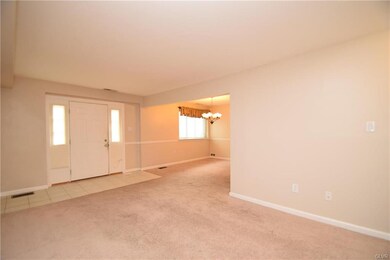 1553 Creekside Rd, Whitehall, PA 18052 - photo 6