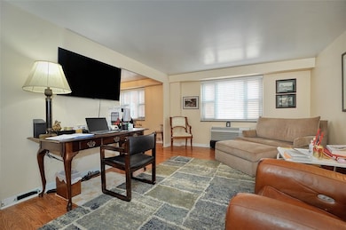 University Square #1 unit 211, Pittsburgh, PA 15213 - photo 7