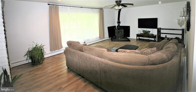 28150 Gaunts Bridge Rd, Columbus, NJ 08022 - photo 7