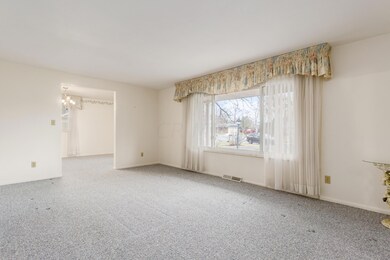 515 Fairwood Dr, Marysville, OH 43040 - photo 3