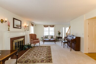 11 Shady Hill Rd, Nashua, NH 03063 - photo 6