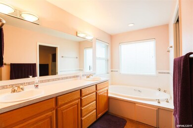 6494 Whisper Creek Loop NE, Keizer, OR 97303 - photo 4