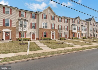 355 E Hancock St, Lansdale, PA 19446 - photo 2