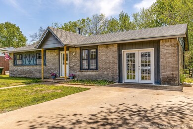 222 E Forest St, Skiatook, OK 74070 - photo 4