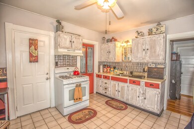 44 W School St, Westfield, MA 01085 - photo 3