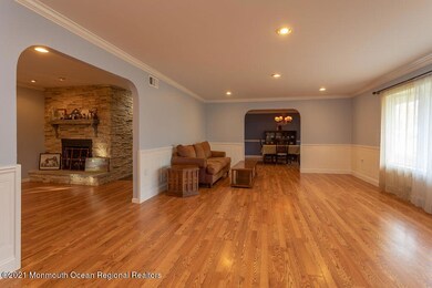 404Steuben Living Rm