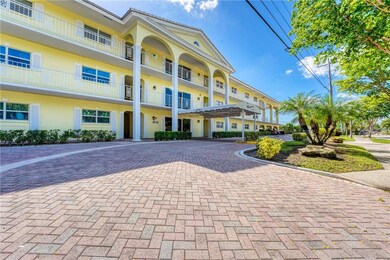 4770 Bayview Dr unit 311, Fort Lauderdale, FL 33308 - photo 2