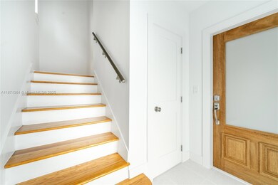 3160 S Le Jeune Rd, Coral Gables, FL 33134 - photo 3