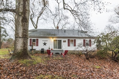 342 Pelham St, Methuen, MA 01844 - photo 6