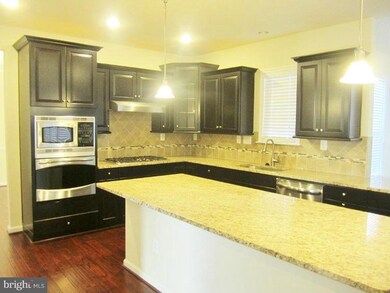 21006 Honeycreeper Place, Leesburg, VA 20175 - photo 4