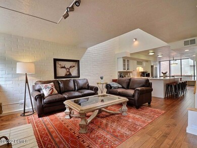 1673 Captain Molly Drive