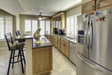 8014 E McLellan Blvd-large-007-13-Kitche