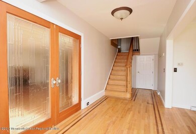 Main Entry Foyer