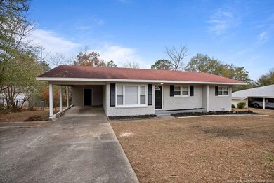 277 Lemont Dr, Fayetteville, NC 28303 - photo 2