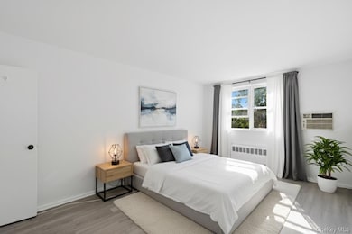 25-40 88th St, Flushing, NY 11369 - photo 6