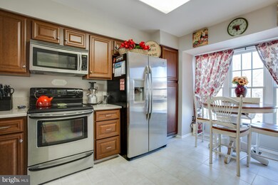 9380 Breamore Ct, Laurel, MD 20723 - photo 3