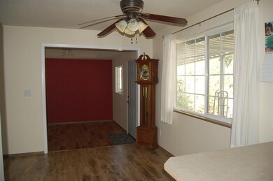 1005 SE Rogue Dr, Grants Pass, OR 97526 - photo 6