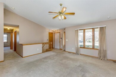 953 Pheasant Run, Valley Center, KS 67147 - photo 2