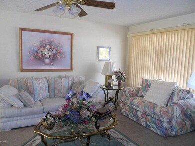 10713 W Hutton Dr, Sun City, AZ 85351 - photo 6