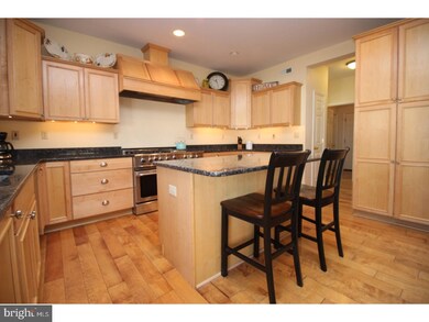 22 Hemingway Ln, Columbus, NJ 08022 - photo 7