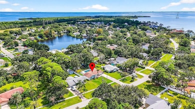 603 Shore Dr E, Oldsmar, FL 34677 - photo 3