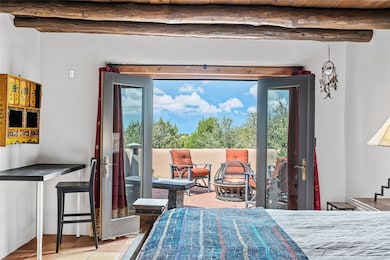 100 Three Rock Rd, Santa Fe, NM 87506 - photo 3