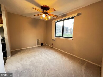 6049 Majors Ln unit 4, Columbia, MD 21045 - photo 6