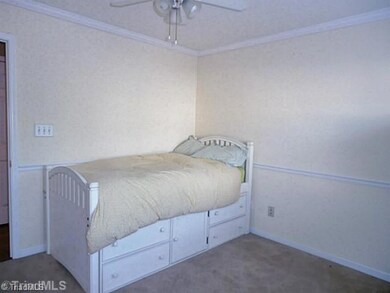 2nd Bedroom.