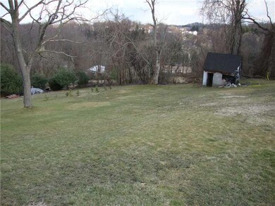 Yard/Garden. Minimal Traffic & Mainly Private Beau
