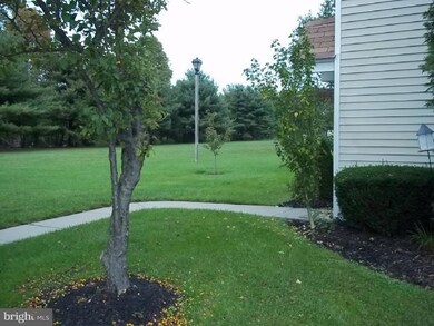 534 Shetland Ct unit BLDG E, Sewell, NJ 08080 - photo 2