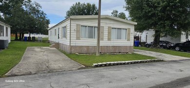 1080 Jack Calhoun Dr unit 187, Kissimmee, FL 34741 - photo 3