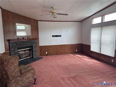 304 E Main St, Wakefield, VA 23888 - photo 7