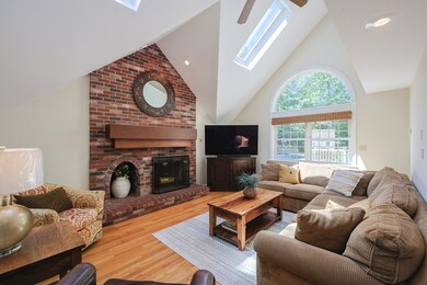 786 E Washington St, Hanson, MA 02341 - photo 6