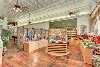 608 Main St (38 of 69)