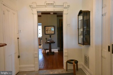 132 N Lansdowne Ave, Lansdowne, PA 19050 - photo 5