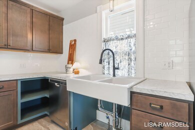 31-web-or-mls-88-w-12th-st