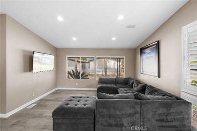 24472 Cornstalk Rd, Wildomar, CA 92595 - photo 6