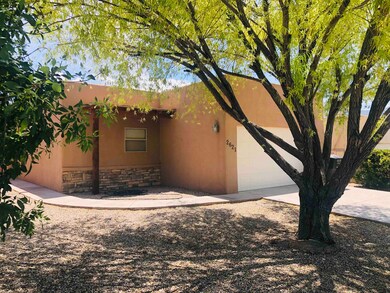 2621 Las Alturas Ct, Alamogordo, NM 88310 - photo 2