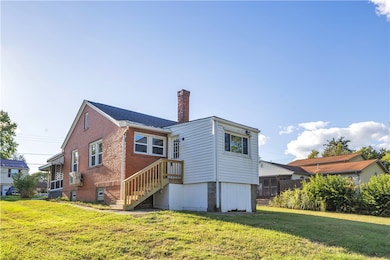 1113 Foote St, Conway, PA 15027 - photo 3