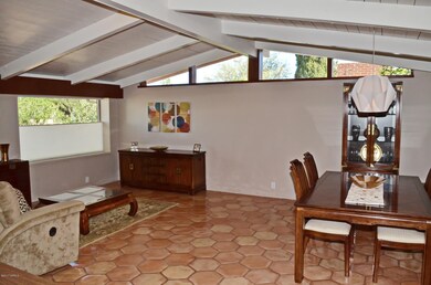 Living/Dining