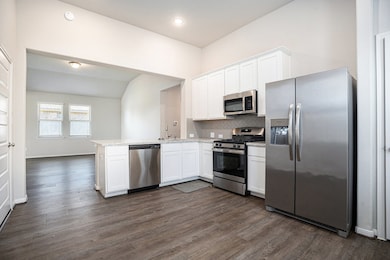 14923 Spring Forest Ln, Baytown, TX 77523 - photo 6