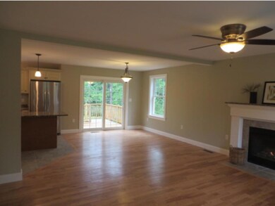 44 Picard Ln, Dover, NH 03820 - photo 4