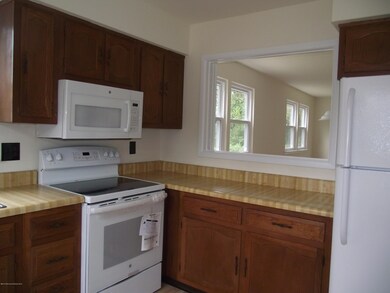 8 Auburn Ct unit 53, Whiting, NJ 08759 - photo 3