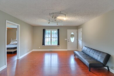 231 Indian Springs Cir, Manchester, TN 37355 - photo 5