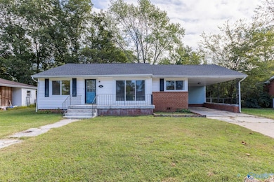 816 Giles Dr NE, Huntsville, AL 35801 - photo 4